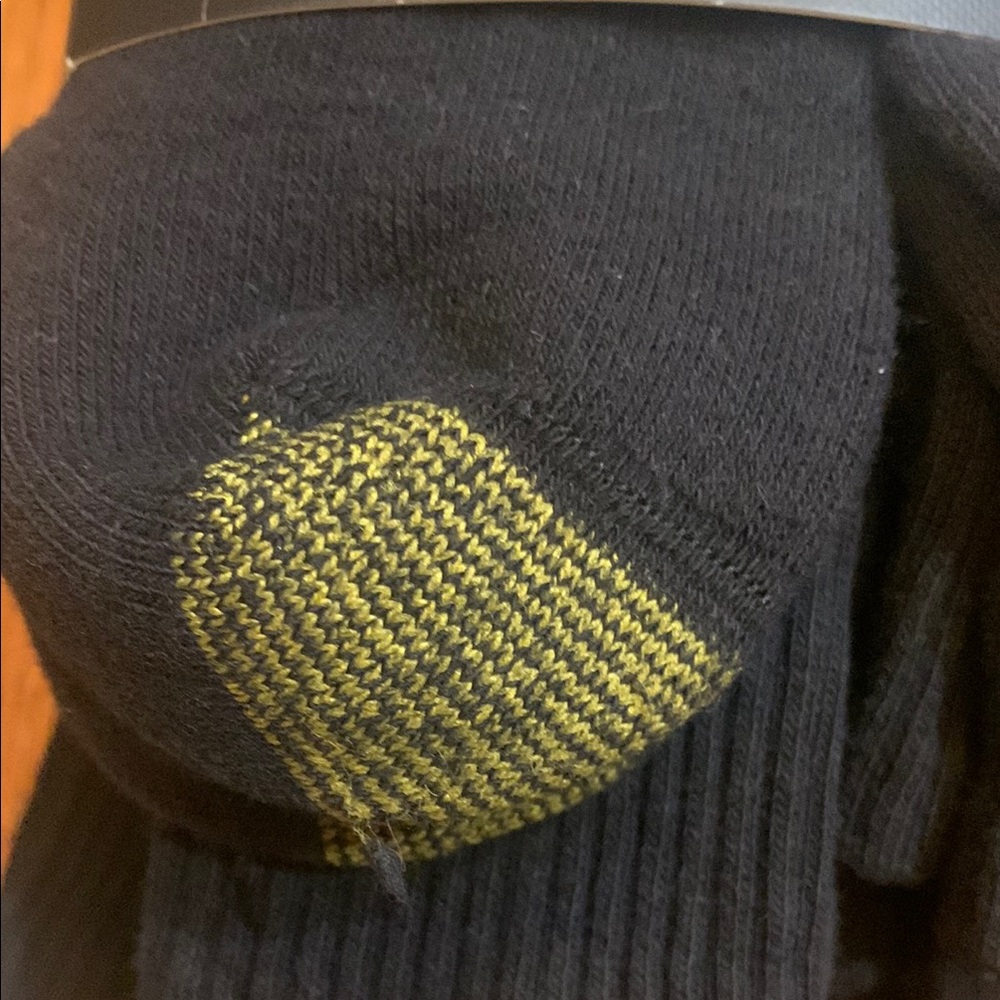 Gold Toe Black Casual Crew Socks - Picture 4 of 5